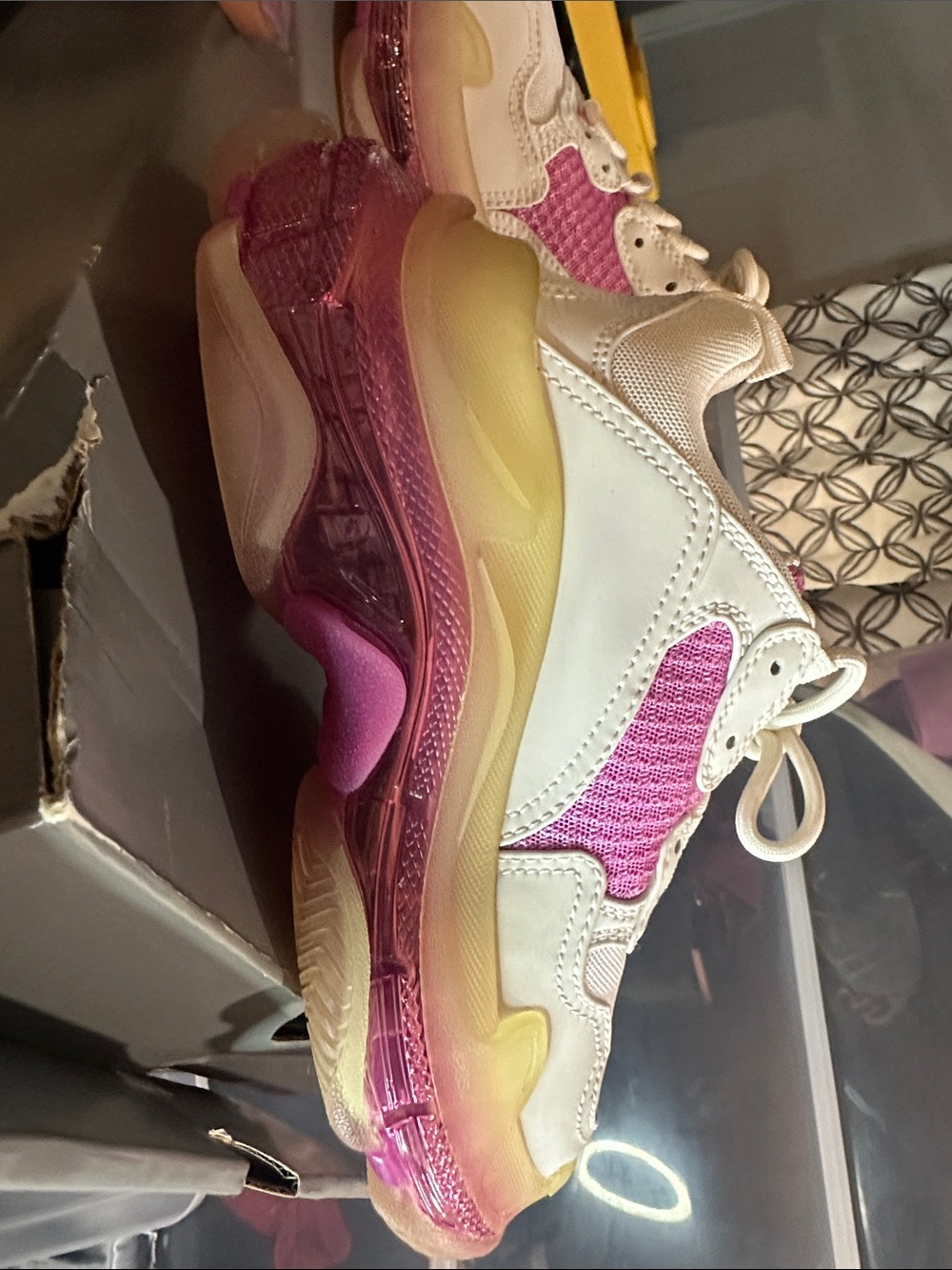 Balenciaga White and Pink Triple S Chunky Sneakers - Picture 2 of 16